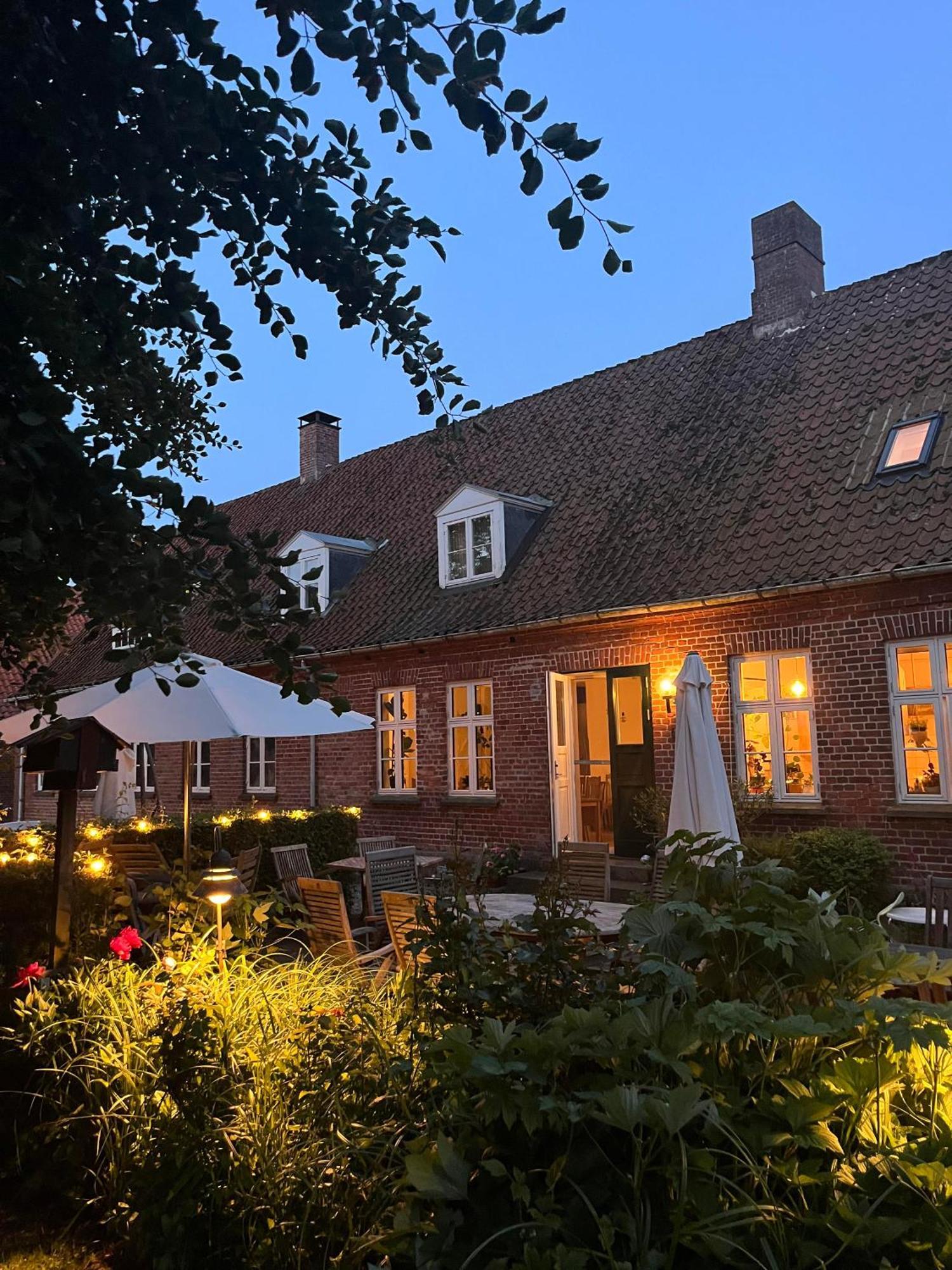 Horreby Bellinge House Bed & Breakfast エクステリア 写真